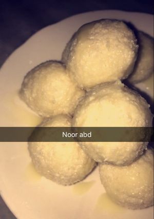 صورة لوصفة كرات جوز الهند سهله واقتصاديه