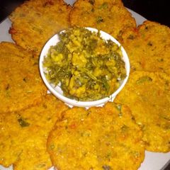 Methi magodi sabji with methi makka veg puri A picture of Methi magodi sabji with methi makka veg puri.