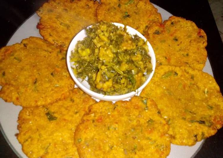 Methi magodi sabji with methi makka veg puri