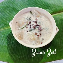 A picture of Olan - Kerala White Pumpkin Stew.