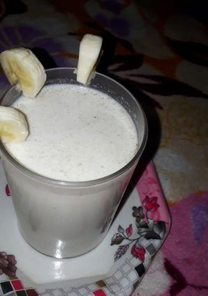 A picture of Banana milkshake.