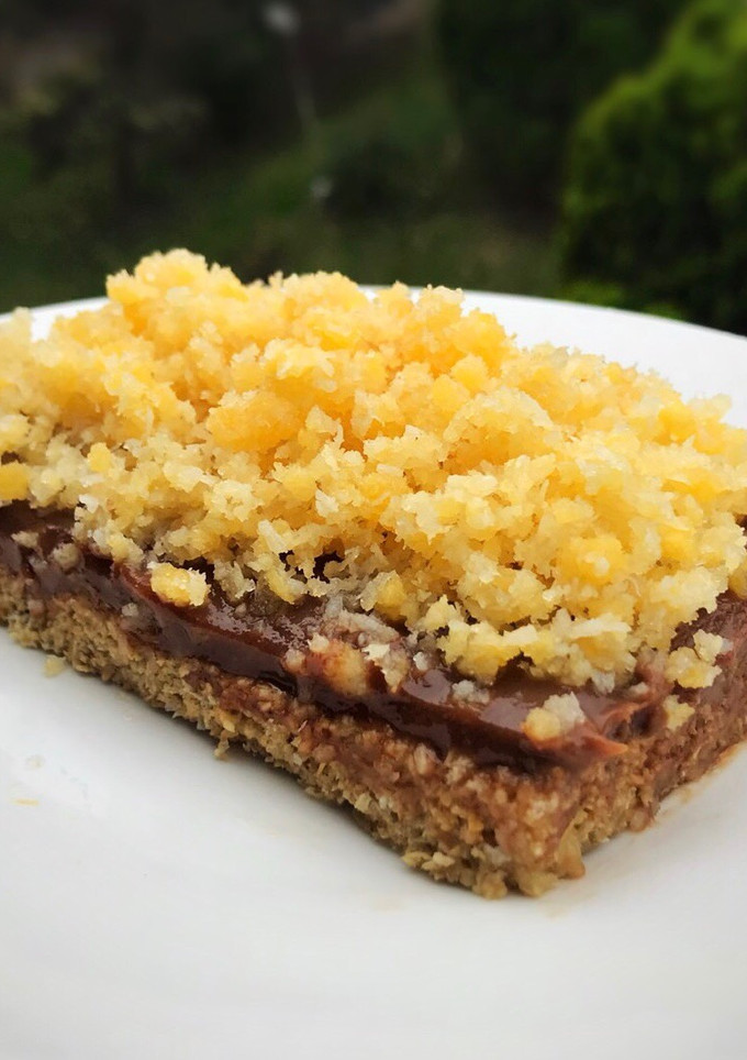 Una foto de Cuadraditos de coco saludables. Ricos, fáciles y deliciosos