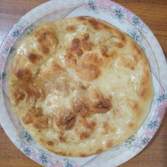 A picture of Fried tandoori roti.