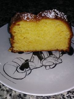 Una foto de Bizcocho de naranja y almendras sin lactosa
