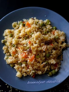 A picture of Couscous upma.