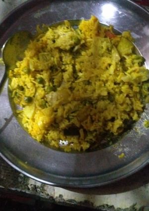 पुलाव (Pulao recipe in hindi) रेसिपी मुख्य फोटो