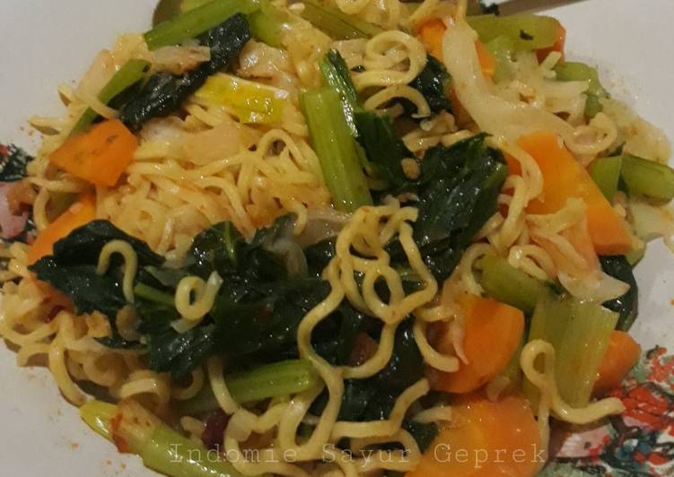 Indomie Sayur Geprek