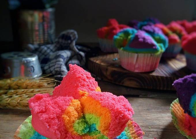 Bolu Kukus Pelangi / Rainbow Ceria