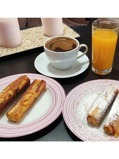 Φωτογραφία της συνταγής French toast ρολάκια με αλμυρή και γλυκιά γέμιση! 🤤🤤🤤