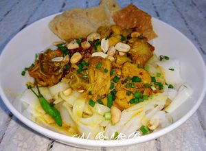 Hình của món Mì Quảng Gà.