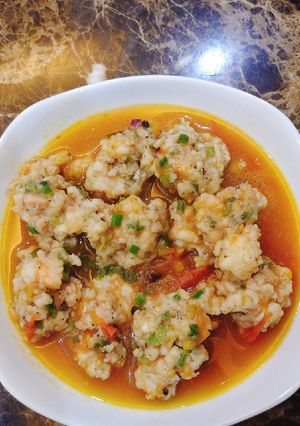 Hình của món Tôm viên sốt cà chua.
