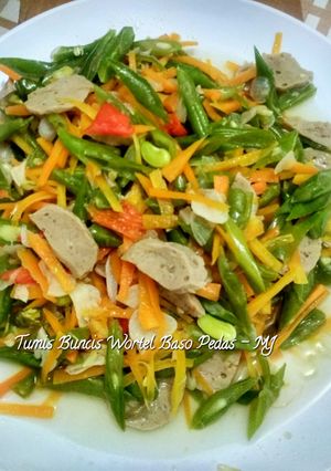 Foto resep Tumis/Oseng Buncis Wortel Baso Pedas
