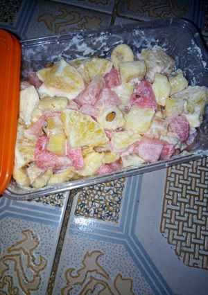 A picture of Fruit salad.