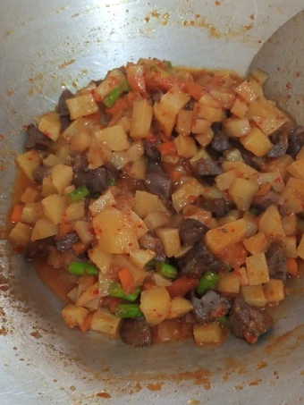 Cara Gampang Membikin Resep Sambal goreng kentang ati ampela yang Lezat Sekali Anti Ribet, Uenak Banget