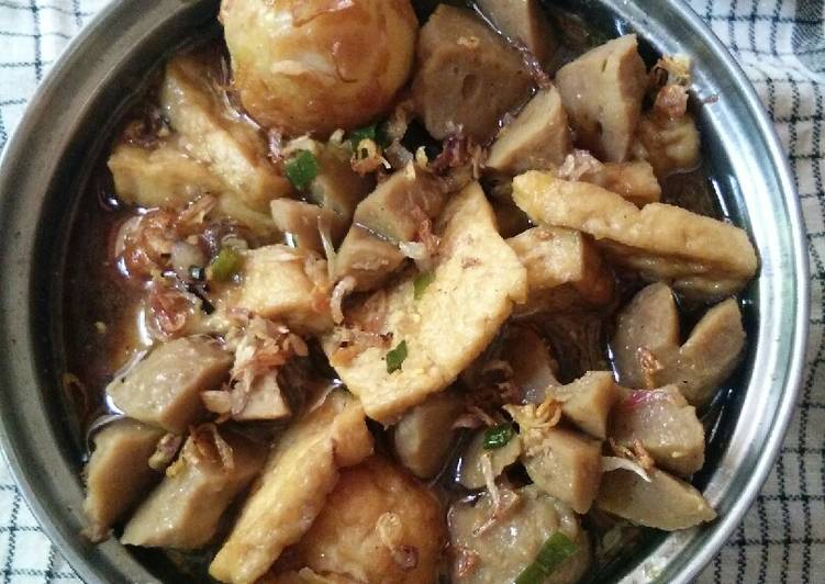 Semur TTP (Tahu,Telur,Pentol)