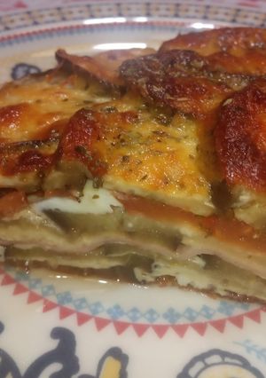 Una foto de Lasagna de berenjenas 🍆🍆