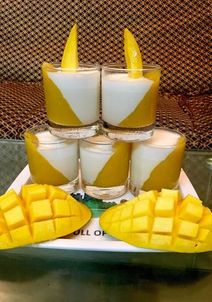 A picture of Mango panna cotta.