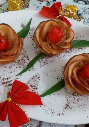 A picture of Apple rose pastry.