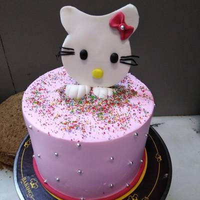 Cake hello kitty