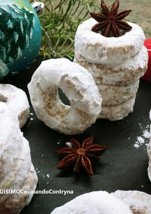 Una foto de Roscos de vino caseros