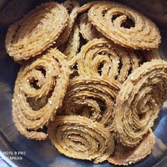 A picture of Wheat flour chakri.