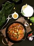Aam Kasundi Mangsho (Mutton in Raw Mango-Mustard Gravy)