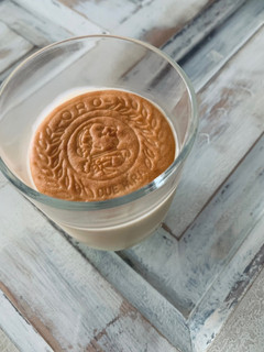 Una foto de Natillas de chocolate blanco
