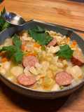 🥕Minestrone de légumes, saucisses fumées et haricots blancs 🍲