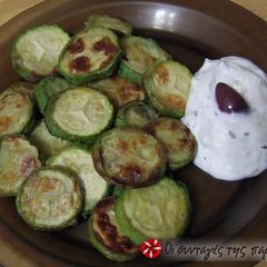 A picture of Crunchy zucchinis as if fried.