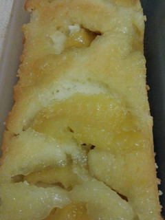Una foto de Budín de manzana estilo torta invertida