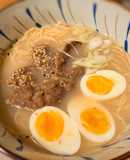 豚骨風味牛肉拉麵