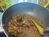 Lapis daging sapi surabaya