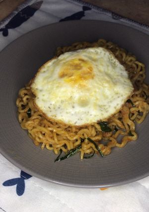 Foto resep Indomie Pedas Daun Jeruk