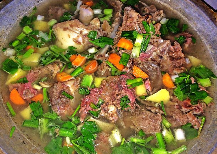Soup iga daging simple