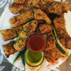 A picture of Fried Cheese-Garlic Bread.