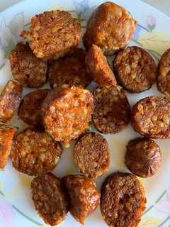 Una foto de Chorizos veganos