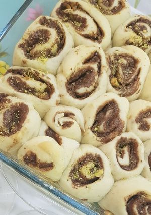 صورة لوصفة رولات بالنوتيلا والمكسرات 😍😋