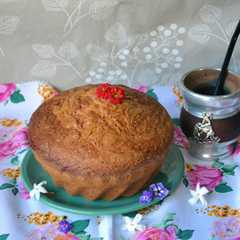 Una foto de Budín de naranja con mermelada de frutilla🍓