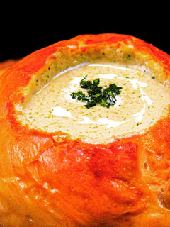 ஒரெகானோ பிரட் பவுல் (Oregano bread bowl recipe in tamil) செய்முறை முக்கிய புகைப்படம்