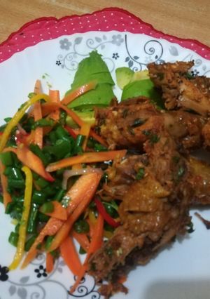 A picture of Chicken dry fry.