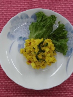 A picture of Pumpkin and apple salad.