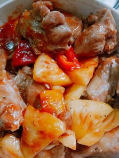 Hình của món Sườn xào chua ngọt.