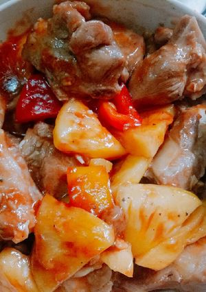 Hình của món Sườn xào chua ngọt.