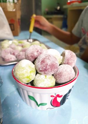Foto resep Putri Salju Taro dan Pandan Eggless