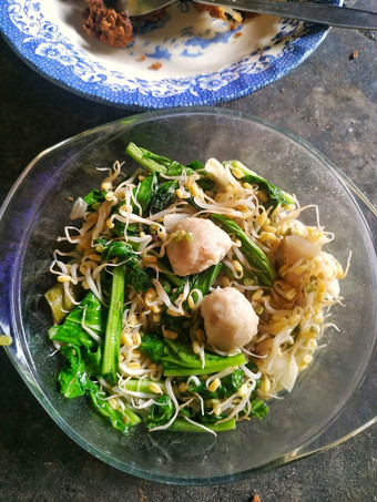 Resep Tumis toge bakso caisim yang Lezat