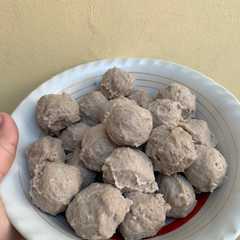 Bakso Sapi Kenyal রেসিপির প্রধান ছবি
