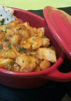 Foto principal de Garbanzos con bacalao