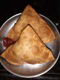Pizza samosas