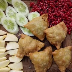 A picture of Cocktail samosa.