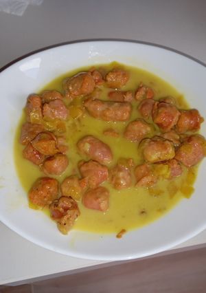 Una foto de Salchichas al vino a mi manera😜